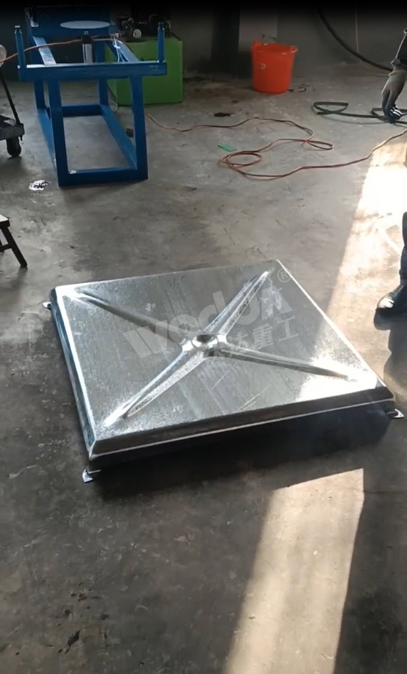 米(mi)字形不(bu)鏽鋼水(shui)箱闆拉(lā)伸件 米(mi)字形不(bu)鏽鋼水(shuǐ)箱闆拉(lā)伸件