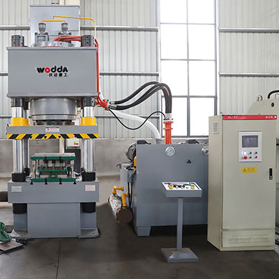 礦用錨杆托盤(pan)生産線_500噸錨杆(gǎn)托盤液壓機