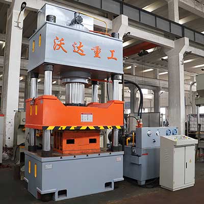 500噸鋼闆(pan)壓型四柱液壓機(ji)